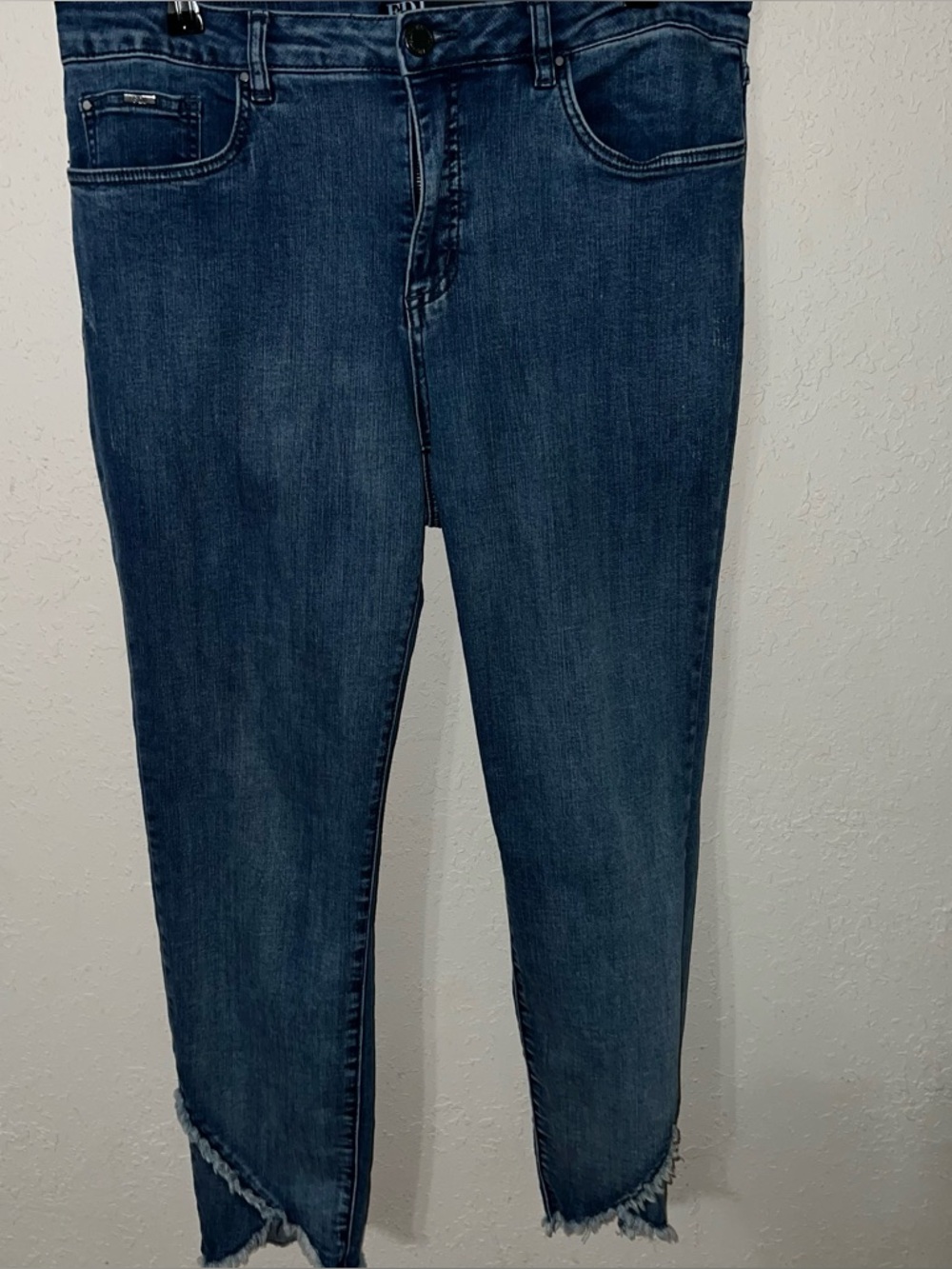 French Dressing Jeans FDJ
Tulip Hem Jeans Size 14.